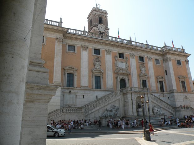  Hôtel de Ville